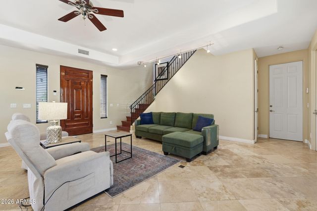 2634 N 52ND Street, Phoenix, AZ 85008