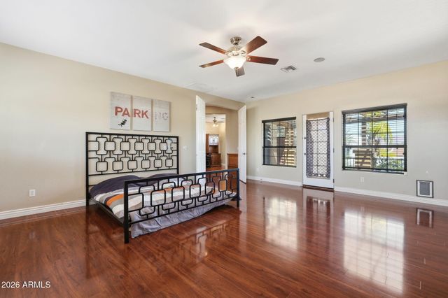 2634 N 52ND Street, Phoenix, AZ 85008