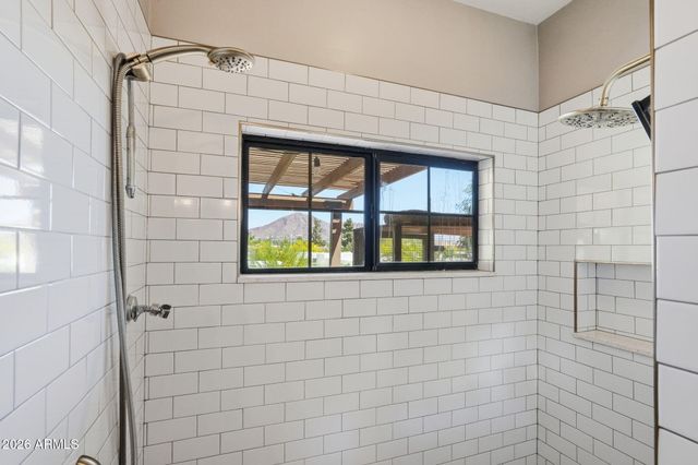 2634 N 52ND Street, Phoenix, AZ 85008