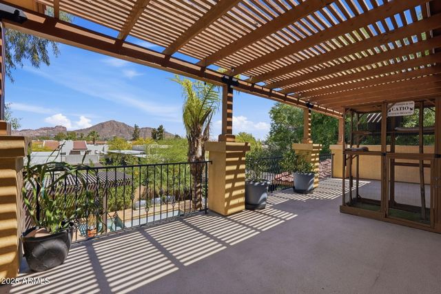 2634 N 52ND Street, Phoenix, AZ 85008