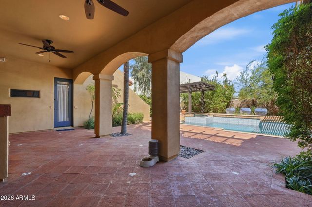 2634 N 52ND Street, Phoenix, AZ 85008