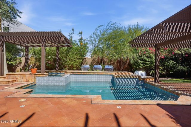 2634 N 52ND Street, Phoenix, AZ 85008