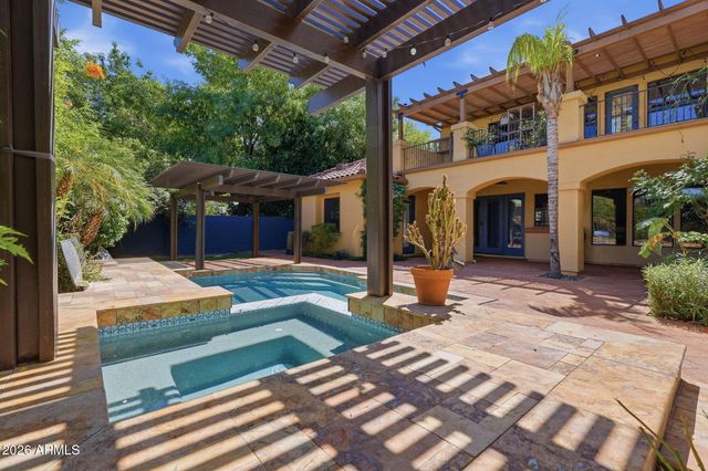 2634 N 52ND Street, Phoenix, AZ 85008