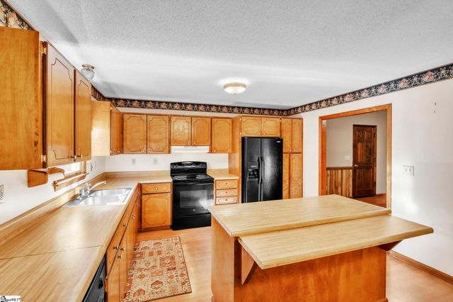 785 Mount Tabor Church Road, Pickens, SC 29671