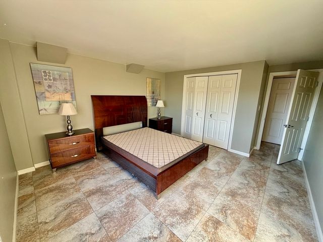 30 Revere Beach Pkwy 711, Medford, MA 02155