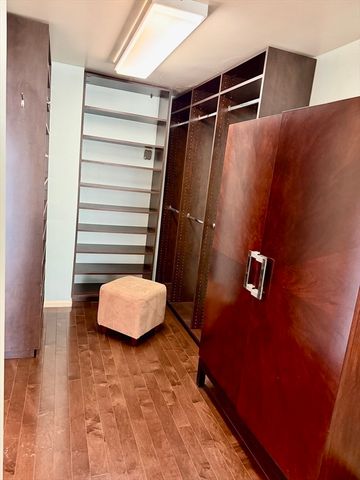 30 Revere Beach Pkwy 711, Medford, MA 02155