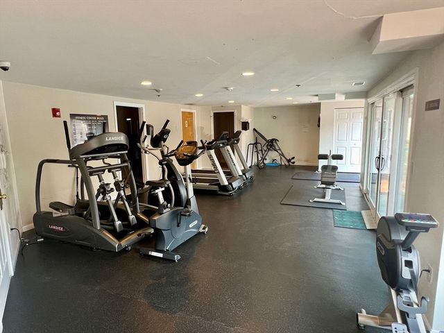 30 Revere Beach Pkwy 711, Medford, MA 02155