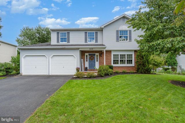 2512 BLARNEY DR, Harrisburg, PA 17112