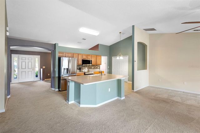 606 WHITE OAK WAY, Deland, FL 32720