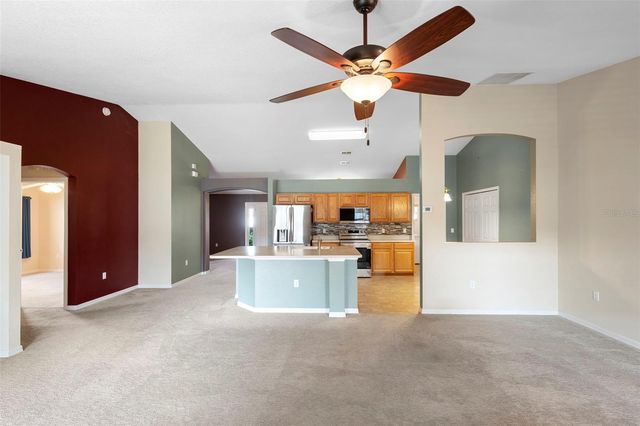 606 WHITE OAK WAY, Deland, FL 32720