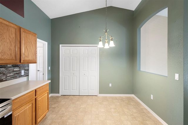 606 WHITE OAK WAY, Deland, FL 32720