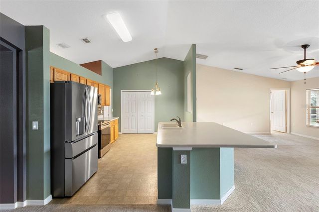 606 WHITE OAK WAY, Deland, FL 32720