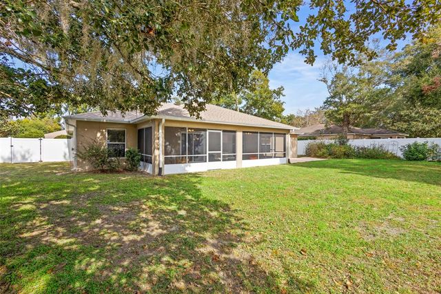 606 WHITE OAK WAY, Deland, FL 32720