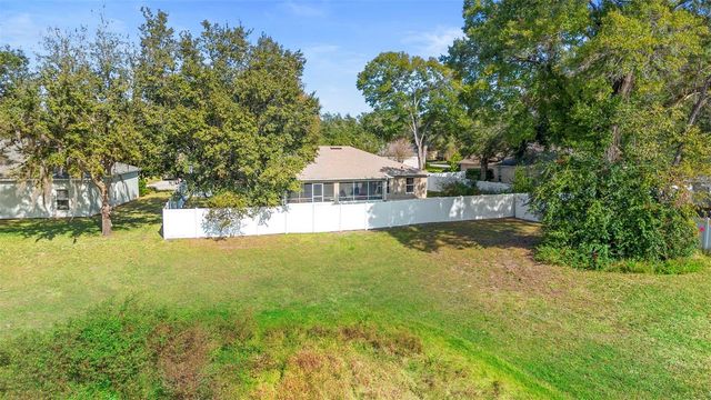 606 WHITE OAK WAY, Deland, FL 32720