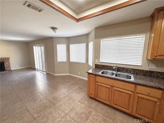 2344 N Teakwood Avenue, Rialto, CA 92377