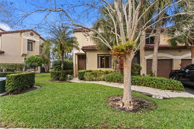 10527 NW 10th Ct A-115, Plantation, FL 33322