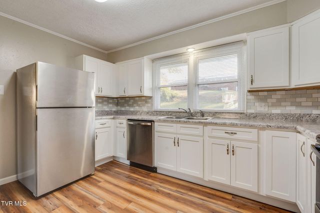 102 College View Drive, Greeneville, TN 37745