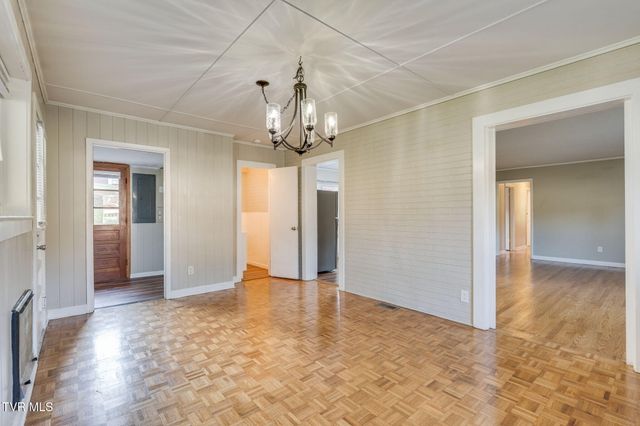 102 College View Drive, Greeneville, TN 37745