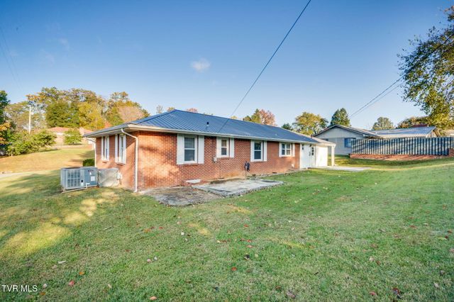 102 College View Drive, Greeneville, TN 37745