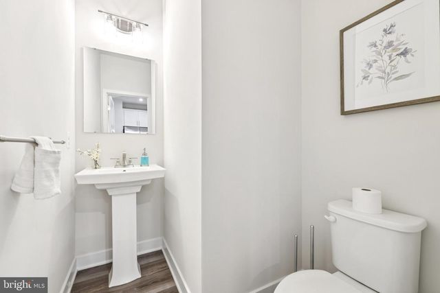 1716 ATLAS DR, Frederick, MD 21702