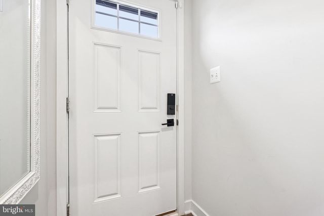 1716 ATLAS DR, Frederick, MD 21702