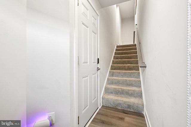 1716 ATLAS DR, Frederick, MD 21702