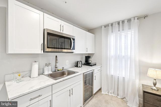 1716 ATLAS DR, Frederick, MD 21702