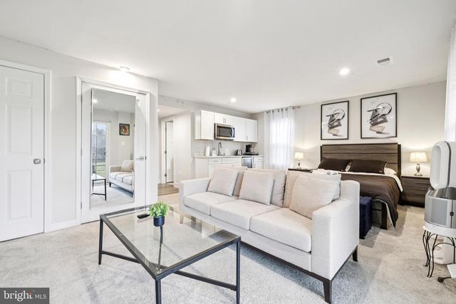 1716 ATLAS DR, Frederick, MD 21702