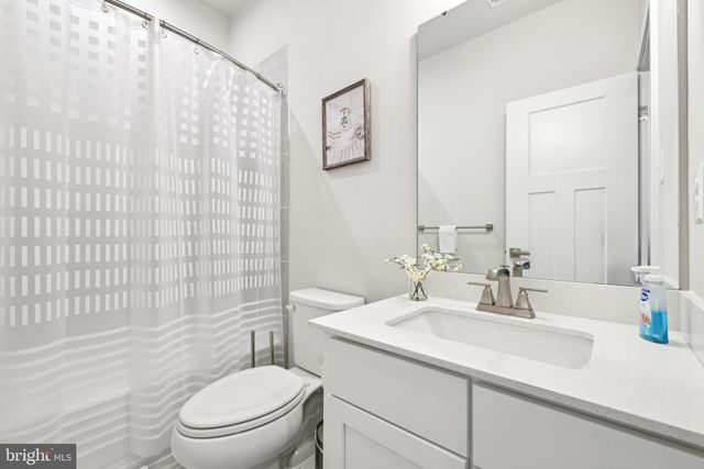 1716 ATLAS DR, Frederick, MD 21702