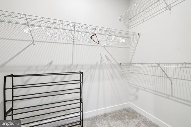 1716 ATLAS DR, Frederick, MD 21702