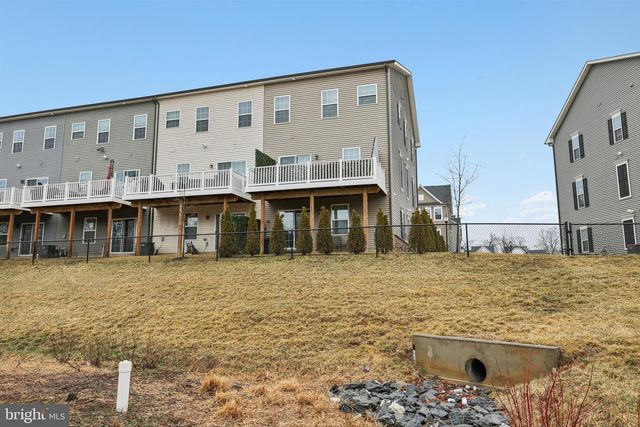 1716 ATLAS DR, Frederick, MD 21702