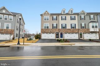 1716 ATLAS DR, Frederick, MD 21702