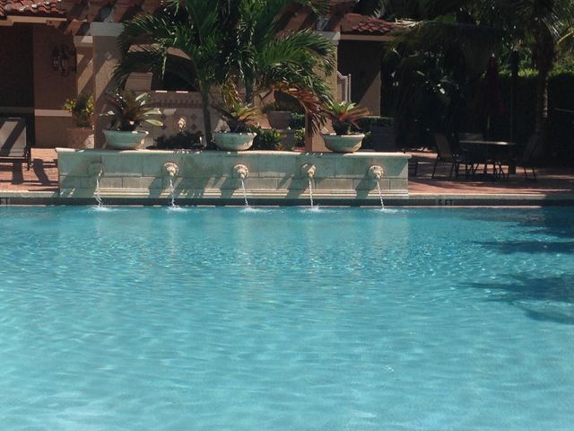 616 Clearwater Park Road 313, West Palm Beach, FL 33401