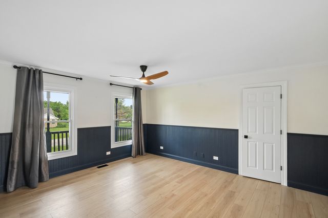 715 Welch Street, Gilberts, IL 60136
