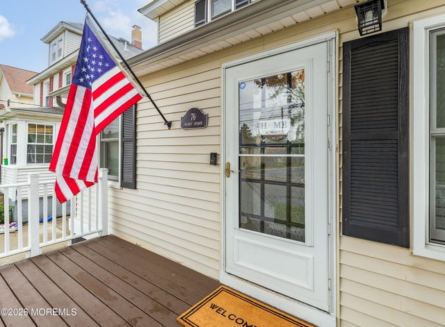 76 Morris Avenue, Belford, NJ 07718