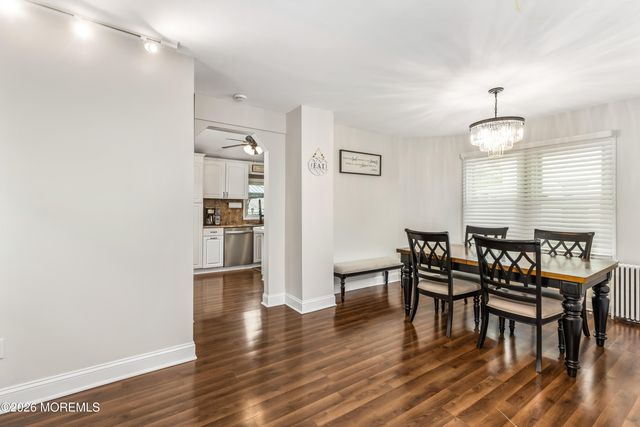 76 Morris Avenue, Belford, NJ 07718