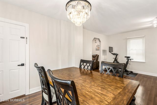 76 Morris Avenue, Belford, NJ 07718