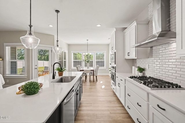 1120 Leatherstone Lane, Fuquay Varina, NC 27526
