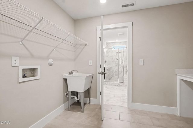 1120 Leatherstone Lane, Fuquay Varina, NC 27526