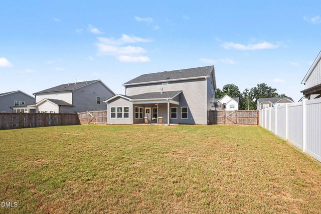 1120 Leatherstone Lane, Fuquay Varina, NC 27526