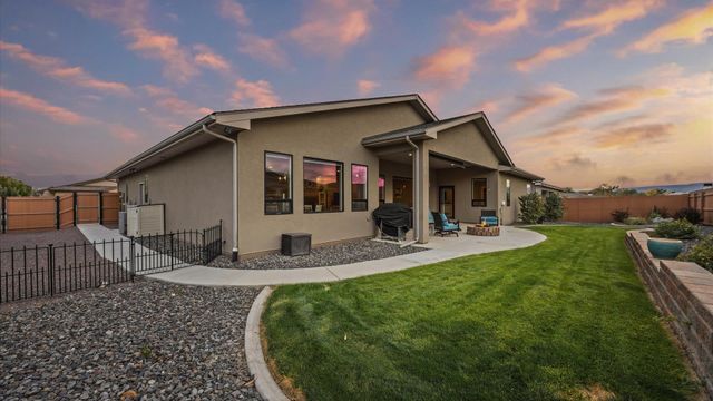 847 Fire Agate Lane, Grand Junction, CO 81506