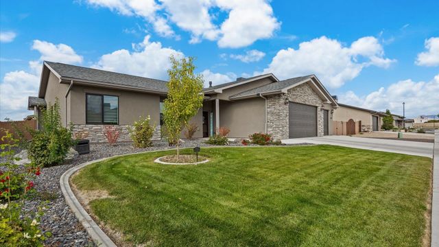 847 Fire Agate Lane, Grand Junction, CO 81506