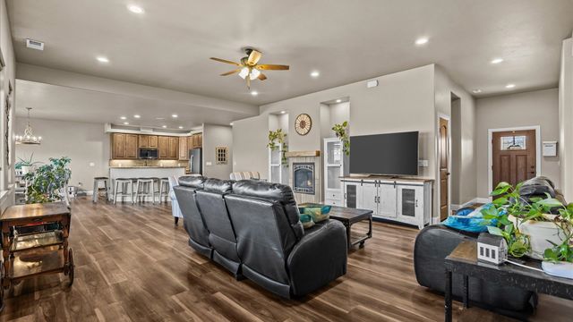 847 Fire Agate Lane, Grand Junction, CO 81506