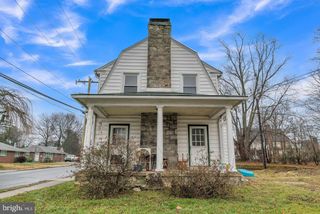 3700 SCHOOL LN, Drexel Hill, PA 19026
