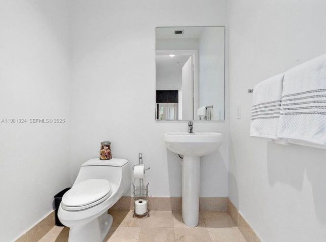 18101 Collins Ave 401, Sunny Isles Beach, FL 33160