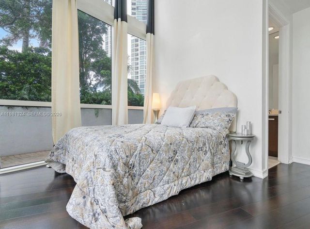 18101 Collins Ave 401, Sunny Isles Beach, FL 33160