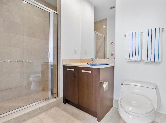 18101 Collins Ave 401, Sunny Isles Beach, FL 33160