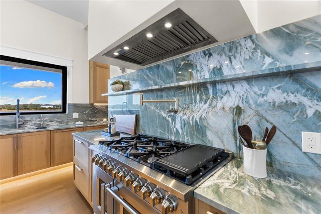 4940 WAUCHULA ROAD, Myakka City, FL 34251