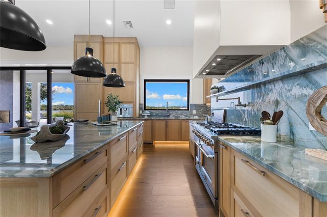 4940 WAUCHULA ROAD, Myakka City, FL 34251