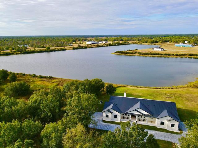 4940 WAUCHULA ROAD, Myakka City, FL 34251